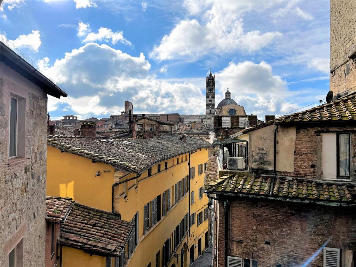 Kami-Central Beautiful Apartment Over The Roofs Siena Kültér fotó